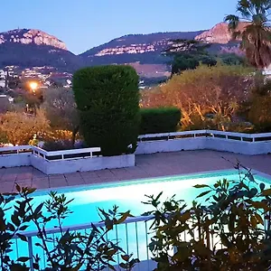  Appartement Côté Charlemagne Centre-ville Garage Piscine Terrasse France